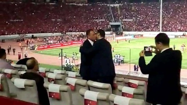 محمود طاهر و محمود