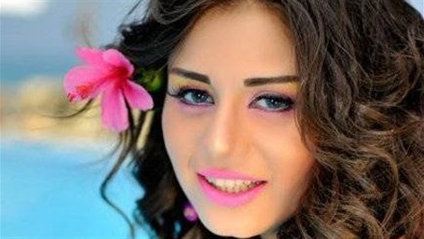 منة فضالي