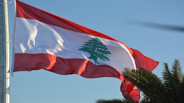 علم لبنان - أرشيفية