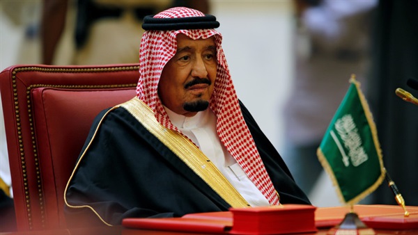 الملك سلمان خادم