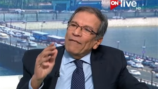 طارق كامل