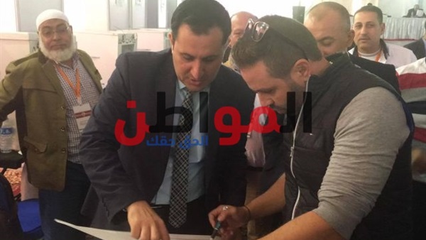 حازم إمام