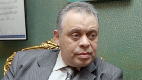 أشرف زكى
