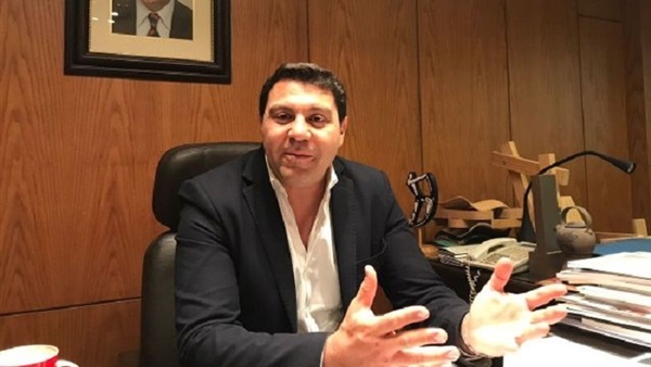 أحمد حلمي رئيس الغرفة