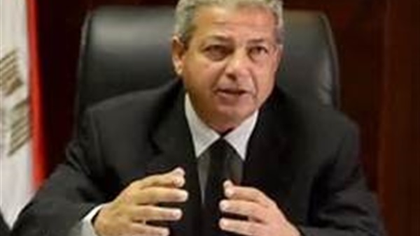 خالد عبدالعزيز