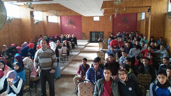 قافلة بمركز شباب