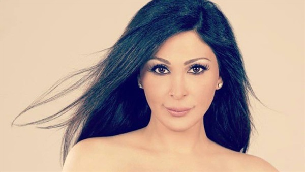 الفنانة اليسا