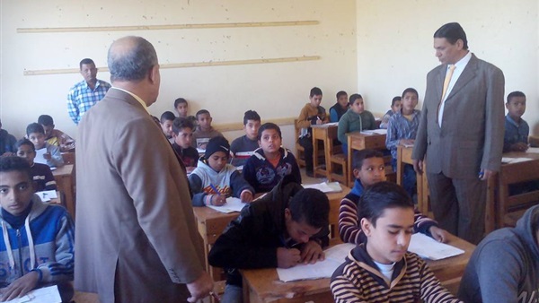 مدير إدارة طهطا التعليمية
