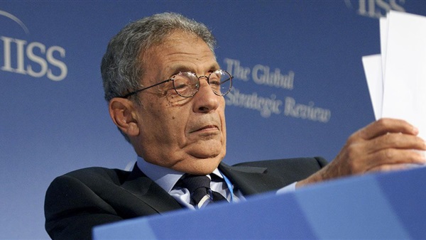 عمرو موسى