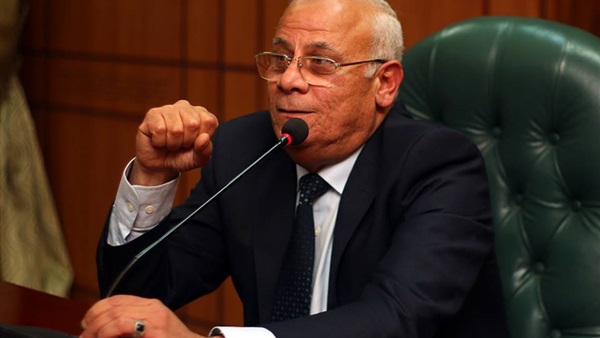 محافظ بورسعيد اللواء