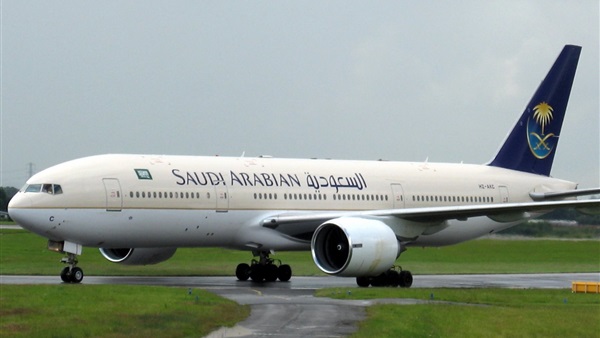 طائرة سعودية