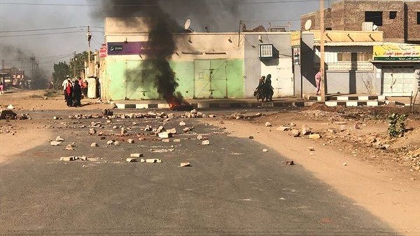 حرق الإطارات في ود