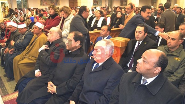 المحافظ اثناء الاحتفال