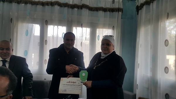 مدير التعليم ونائب