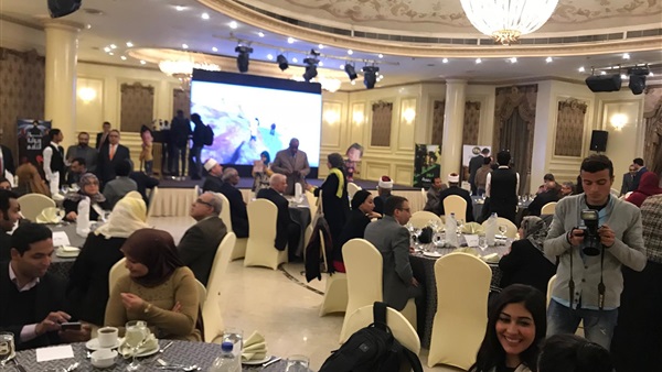نور وبوابة التاريخ