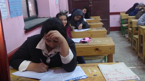 طلاب الإعدادية
