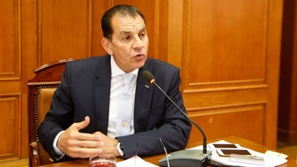 حاتم باشات رئيس لجنة