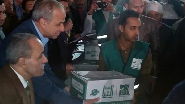توزيع الكراتين