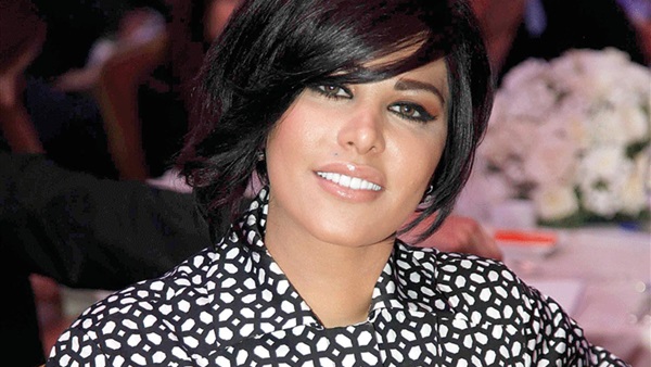 الفنانة شمس الكويتية