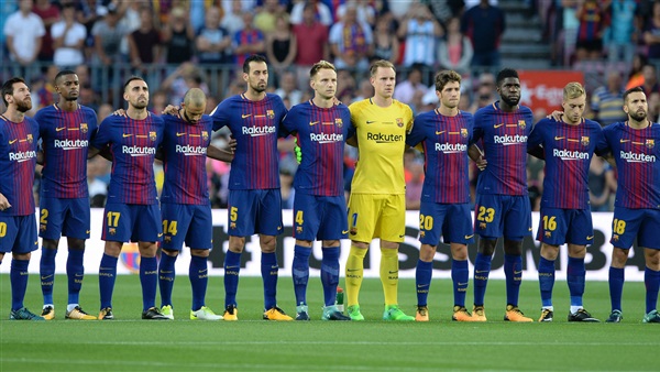 لاعبي برشلونة