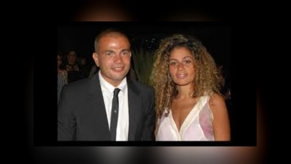 عمرو دياب وزوجته