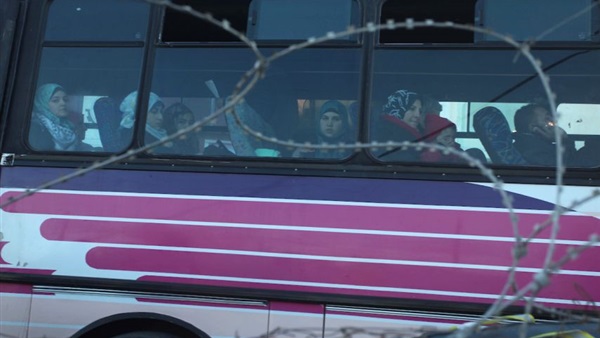أبناء فلسطين العالقين