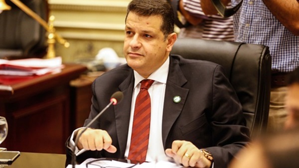 طارق رضوان رئيس لجنة