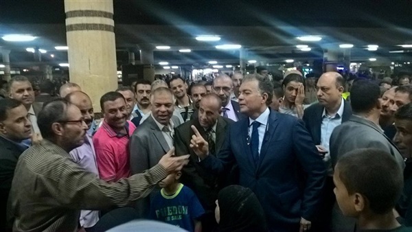 هشام عرفات - وزير