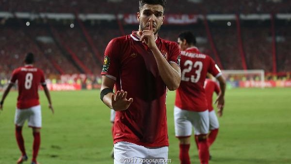 وليد ازارو لاعب الاهلي