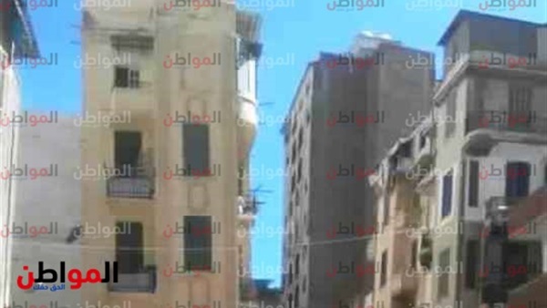 عقار مائل-الإسكندرية-الأزاريطة