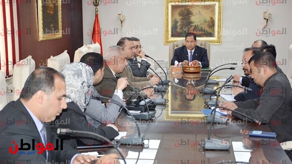 محافظ الغربية يستقبل