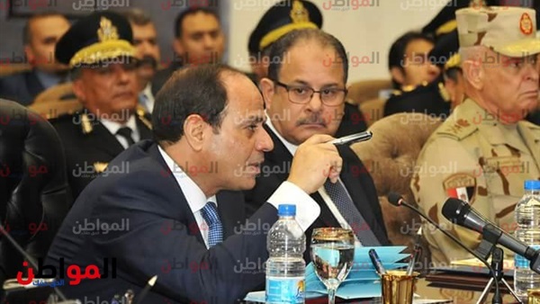 وزير الداخلية يعرض