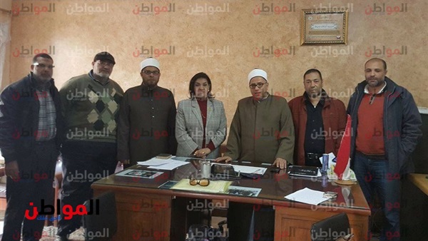 نائبة قبطية تلتقي