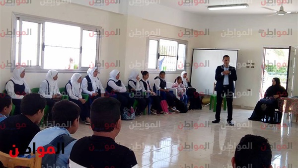 معسكر اليوم الكامل