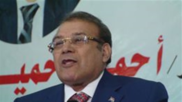 حسن راتب رئيس مجلس
