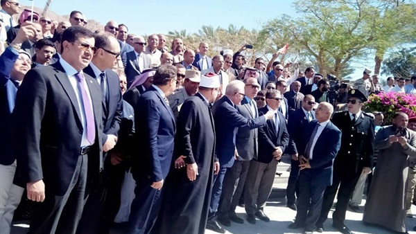 وزير الاثار