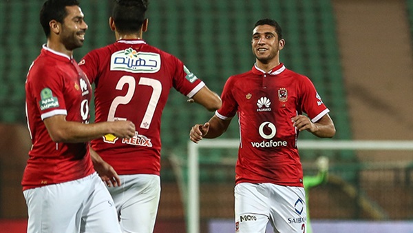 لاعبو الأهلي