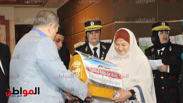 أحد اسر السجناء خلال