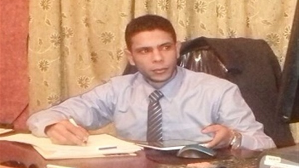 عمرو عمارة رئيس حزب