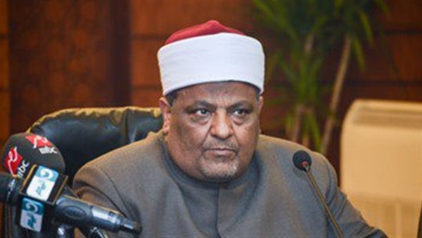 عباس شومان