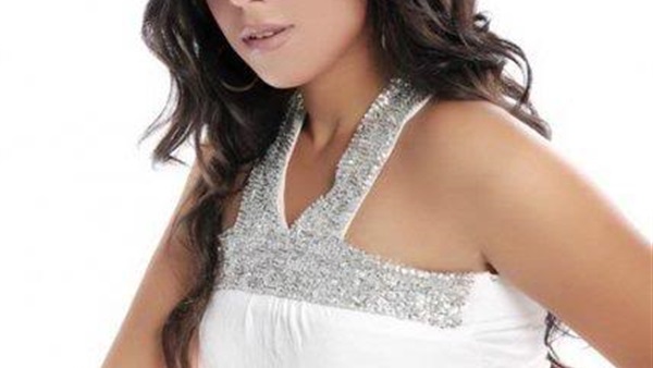 الفنانة أيتن عامر
