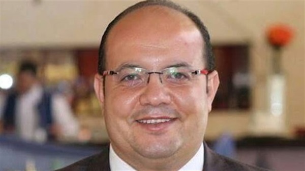 الإعلامي محمد ناقد