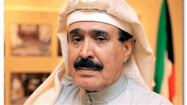 الكاتب الصحفي احمد