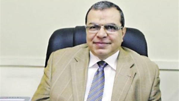 وزير القوى العاملة
