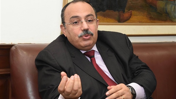 محافظ الإسكندرية