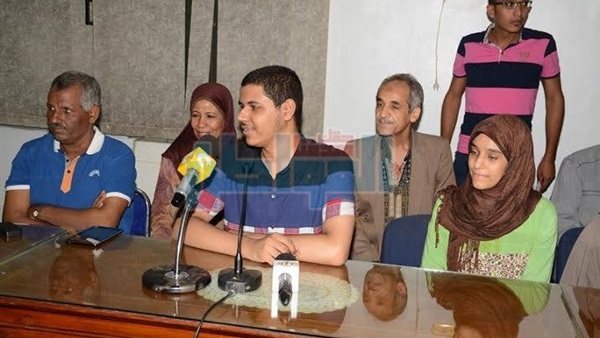 المحافظات تحتفل