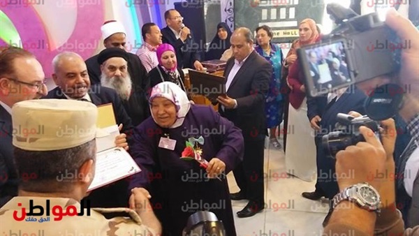 الأم المثالية ببني