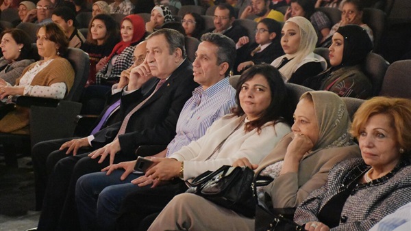 رئيس الوزراء الاسبقي