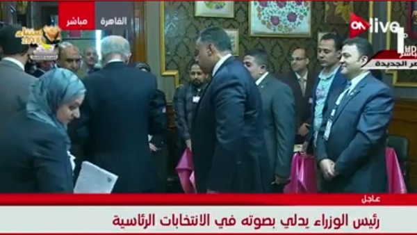 شريف إسماعيل يدلي