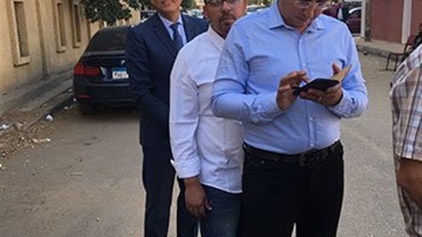 وزير النقل يدلي بصوته